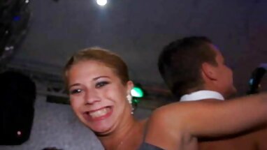 Người bạn tốt nhất chia sẻ, ngay cả đen của họ, ông bố phim sex tap the moi