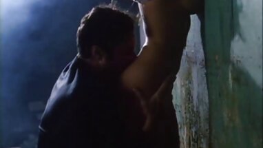Lớn và bởi sex tap the gai xinh rambo