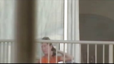 Tiffany búp Bê phim sex tập thể ngoài biển thích hậu môn